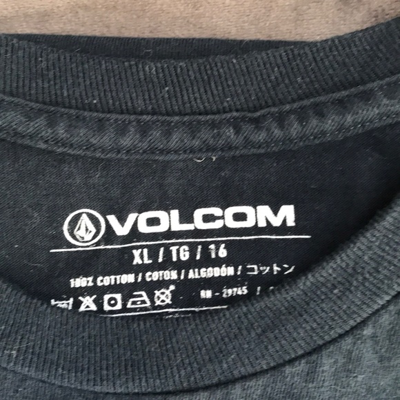 Volcom Tee - Picture 2 of 3